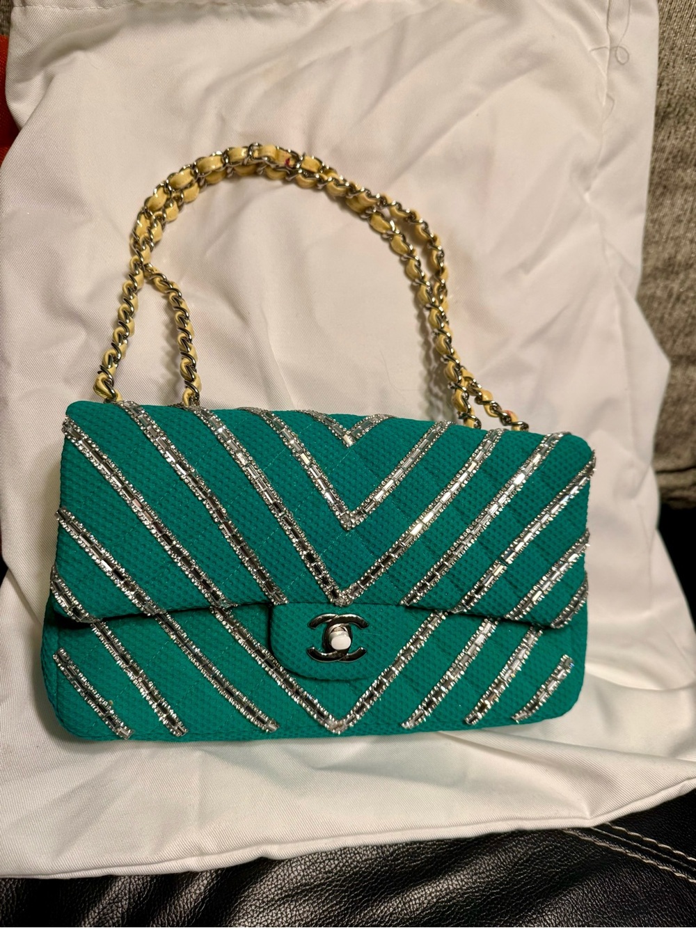 Chanel Emerald Green Flap | Custom | Medium | Rare | Vintage Chanel - Picture 8 of 8